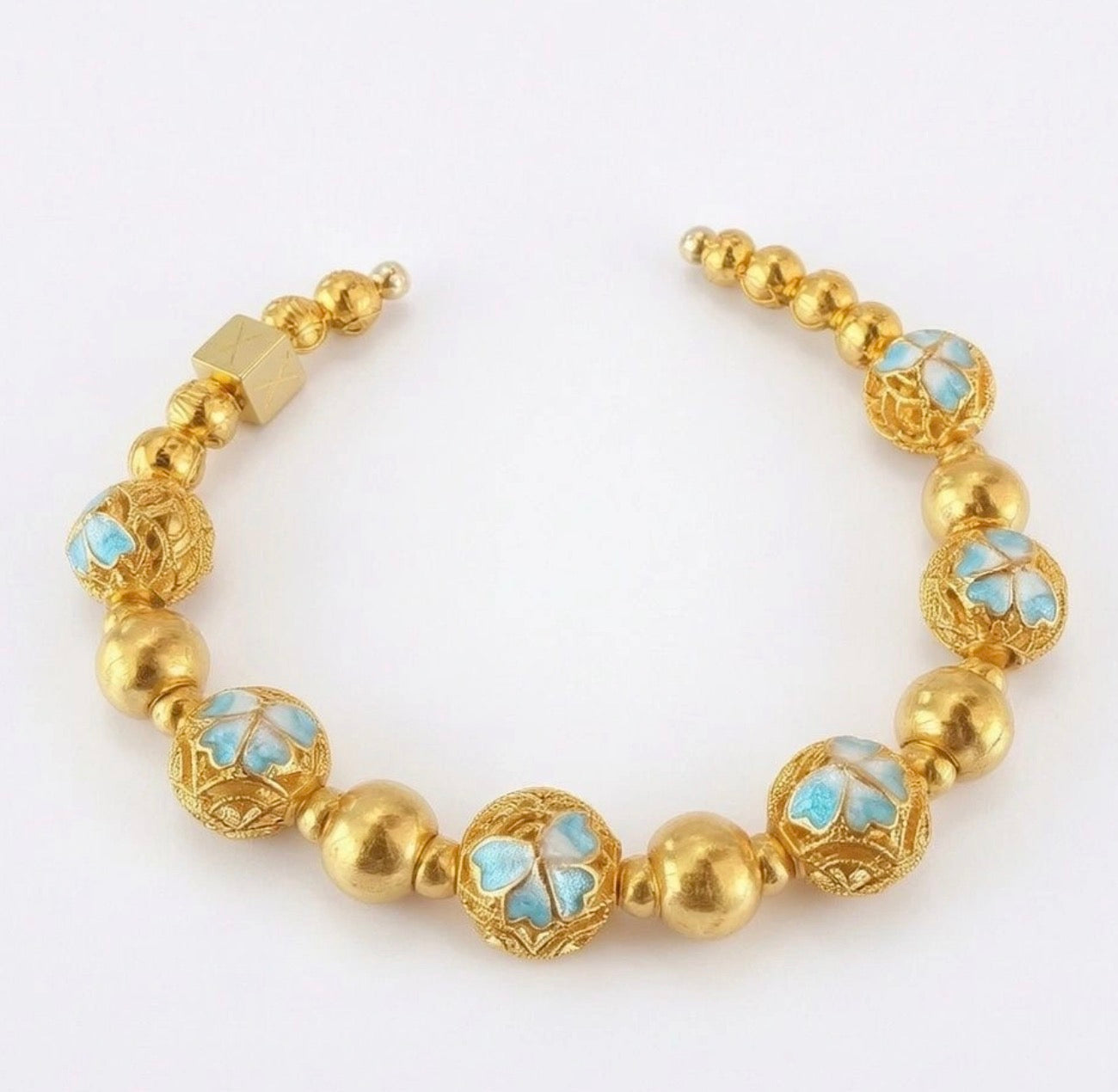 Azure Papillon